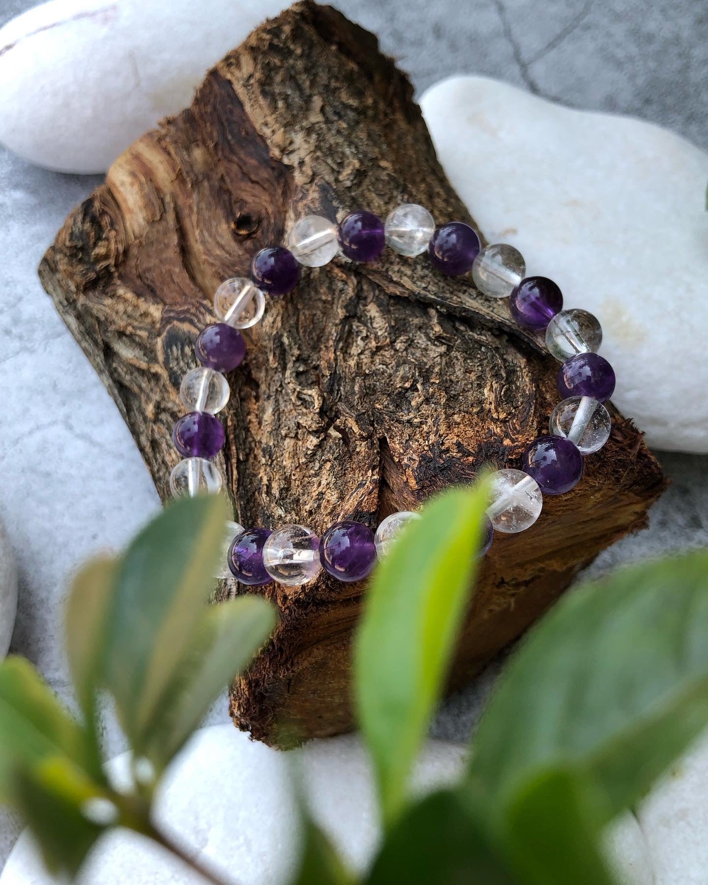 Beautiful Amethyst and Crystal Quartz Bracelet for women