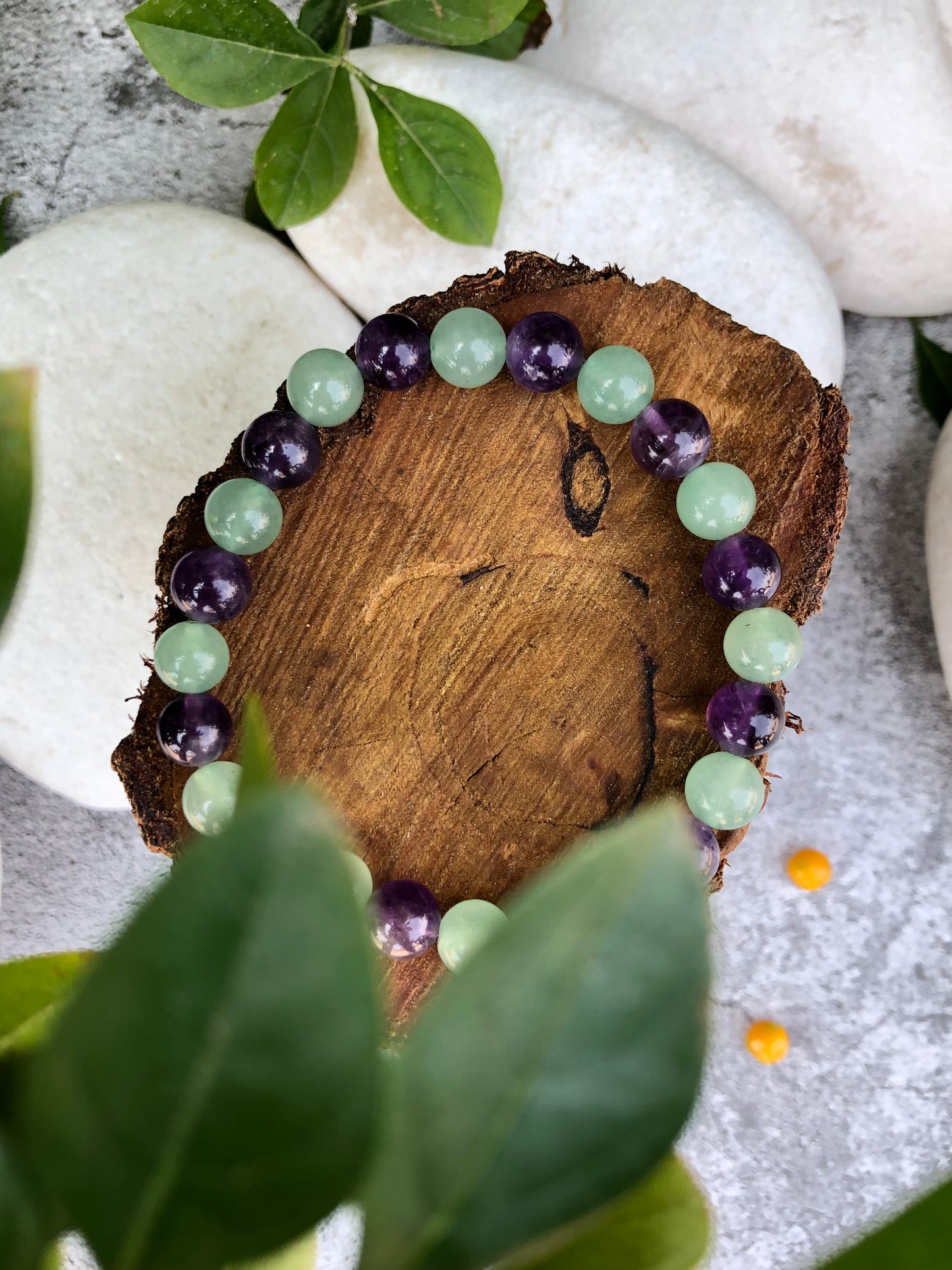 Beautiful Amethyst and Aventurine Bracelet for women