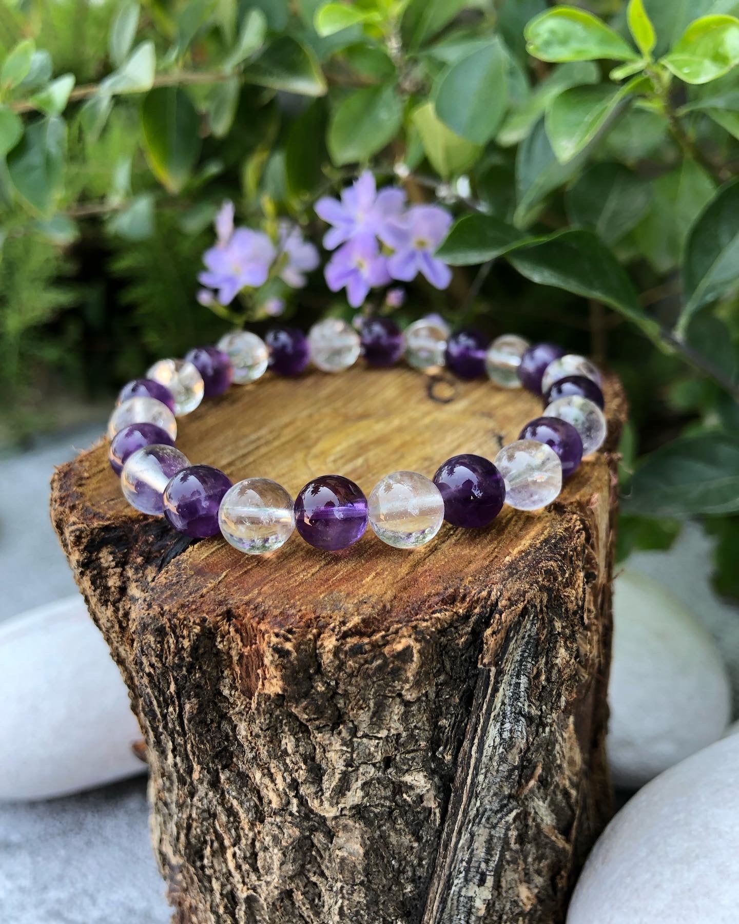 Beautiful Amethyst and Crystal Quartz Bracelet for women